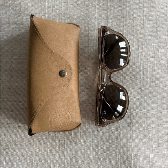 Ray-Ban Sunglasses with Case - Picture 2 of 4